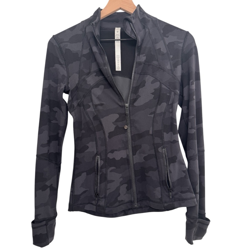 Lululemon Camo Define Jacket
Lulu Size 4